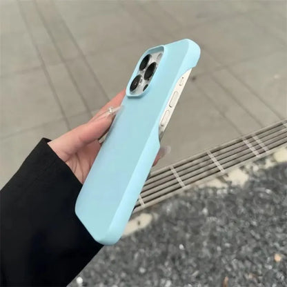 Funda de Silicona para iPhone – Estilo Minimalista